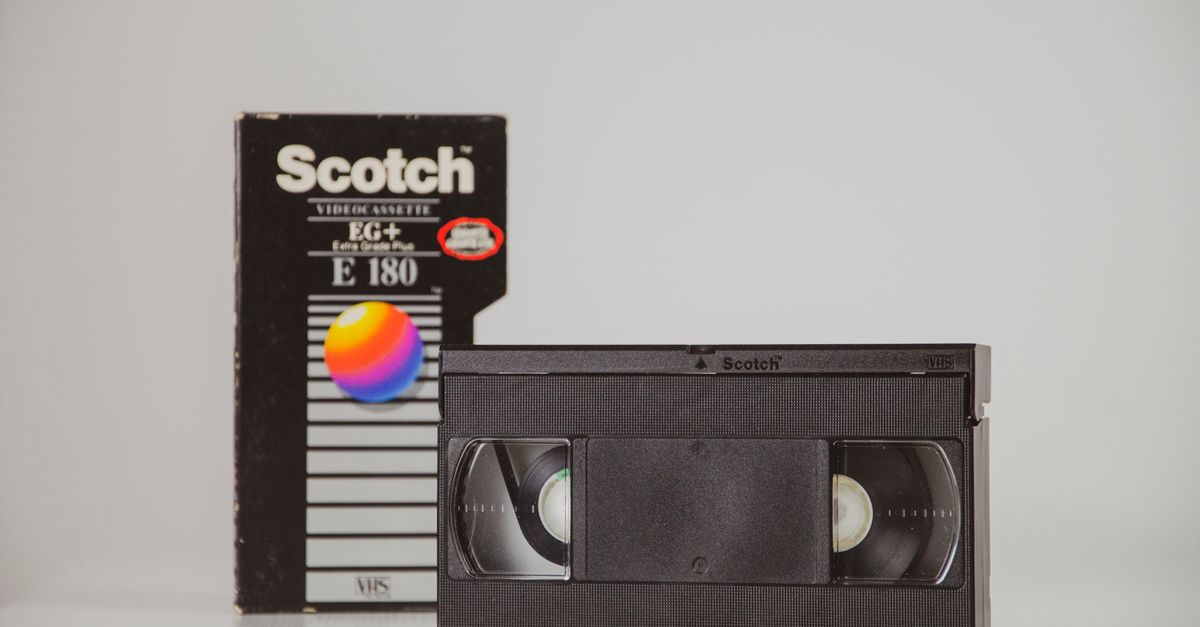découvrez les techniques de compression vidéo pour réduire la taille des fichiers tout en conservant une qualité optimale.