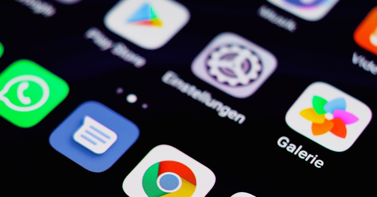 apprenez comment récupérer facilement vos conversations whatsapp supprimées grâce à nos méthodes simples et efficaces.