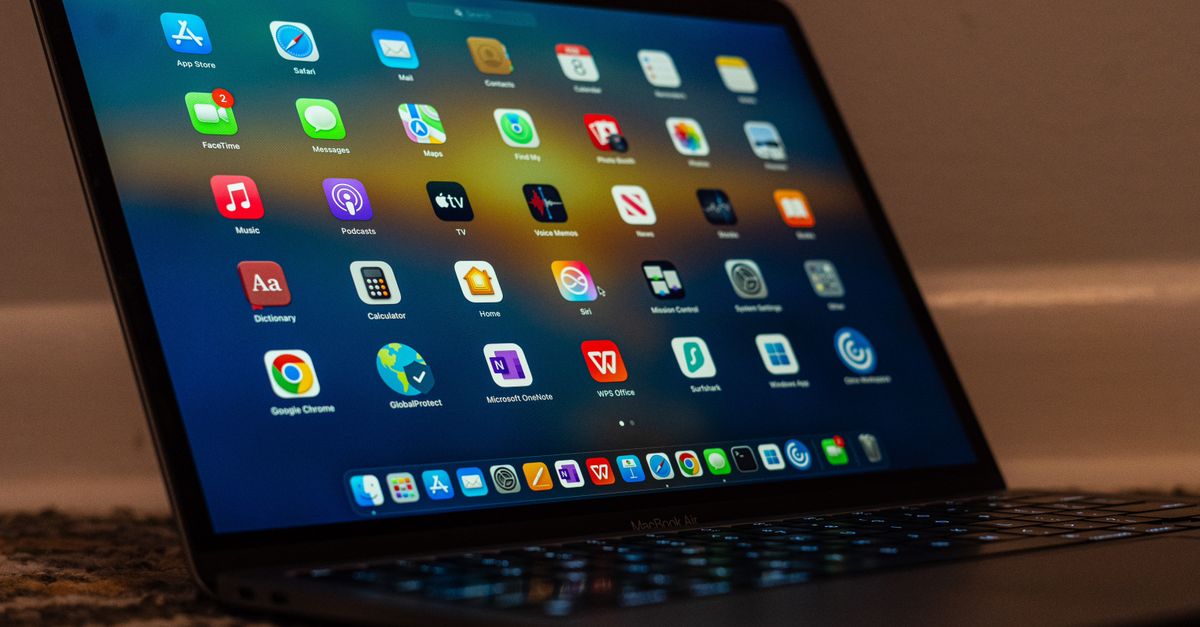découvrez le meilleur macbook adapté à vos besoins : performances, design et autonomie optimaux pour un usage professionnel ou personnel.