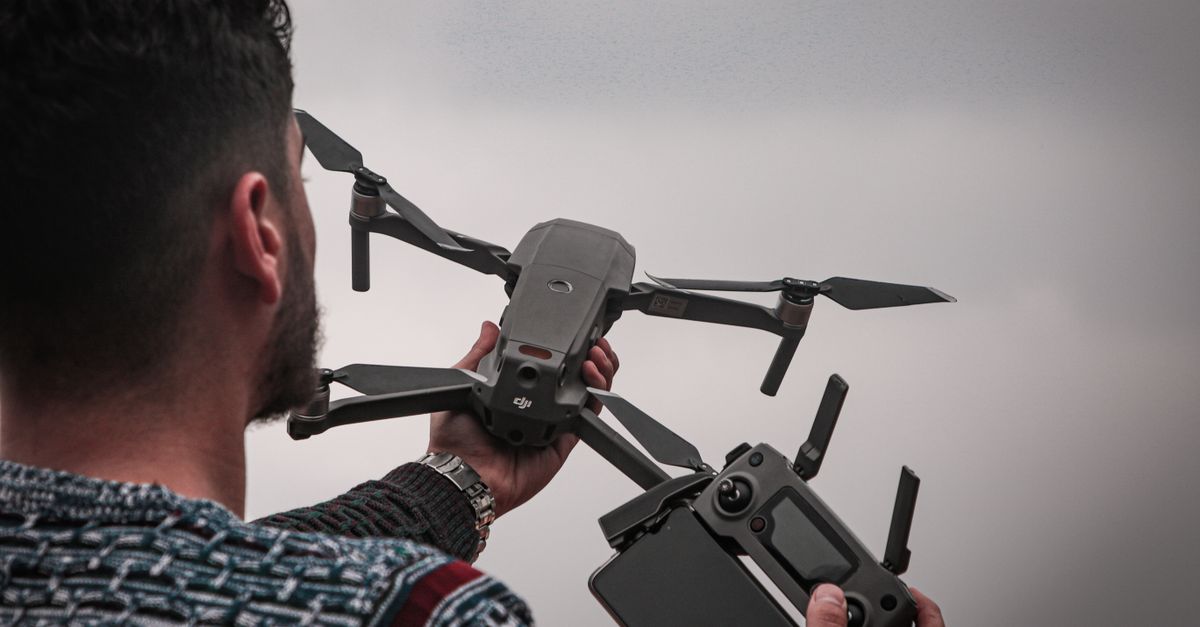 obtenez votre licence de drone facilement et en toute légalité. formation complète pour piloter votre drone en toute sécurité.