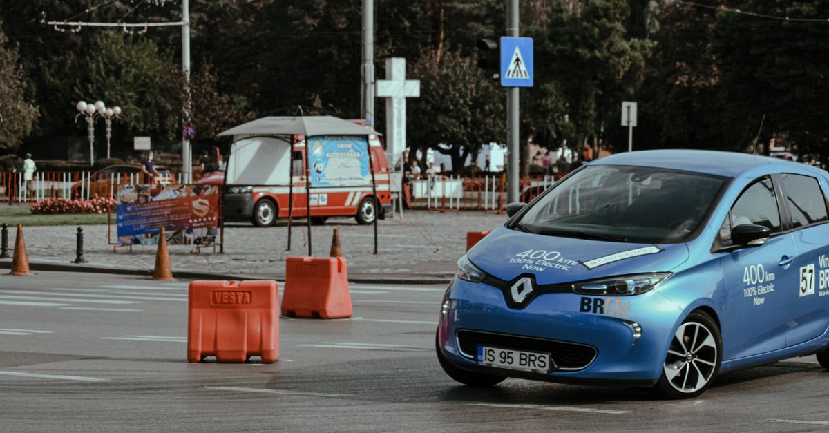 découvrez tout sur les véhicules électriques : avantages, innovations technologiques, impact environnemental et conseils pour choisir votre prochain véhicule électrique.