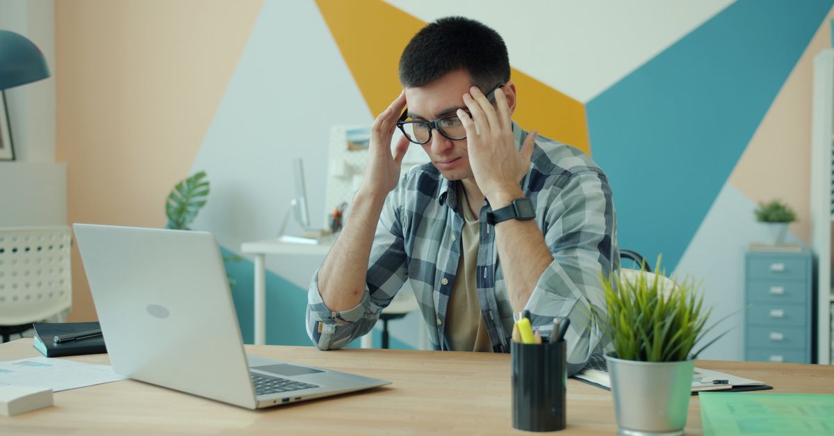 découvrez les causes courantes de la fatigue oculaire, ses symptômes, et des conseils efficaces pour soulager et prévenir la fatigue des yeux.