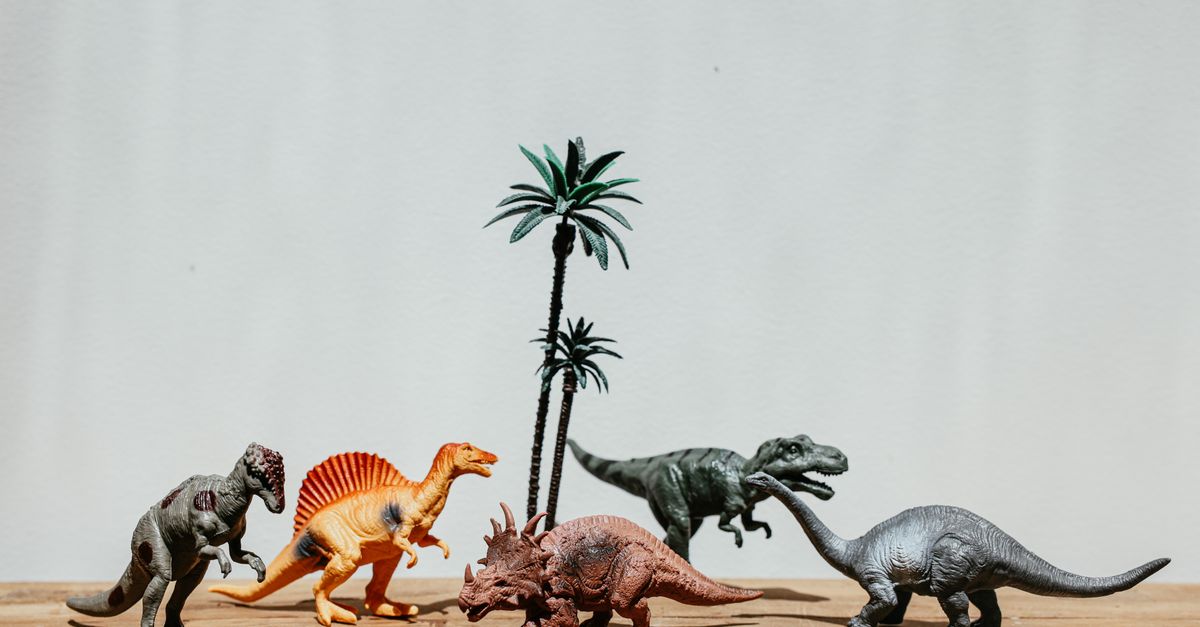 jouez au jeu du dinosaure de google, un jeu simple et amusant disponible lorsque vous êtes hors ligne. testez vos réflexes en aidant le dinosaure à éviter les obstacles et battre votre meilleur score !