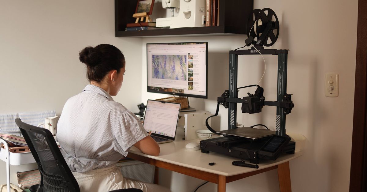 découvrez notre sélection d'imprimantes domestiques performantes et faciles d'utilisation, idéales pour tous vos besoins d'impression à la maison.