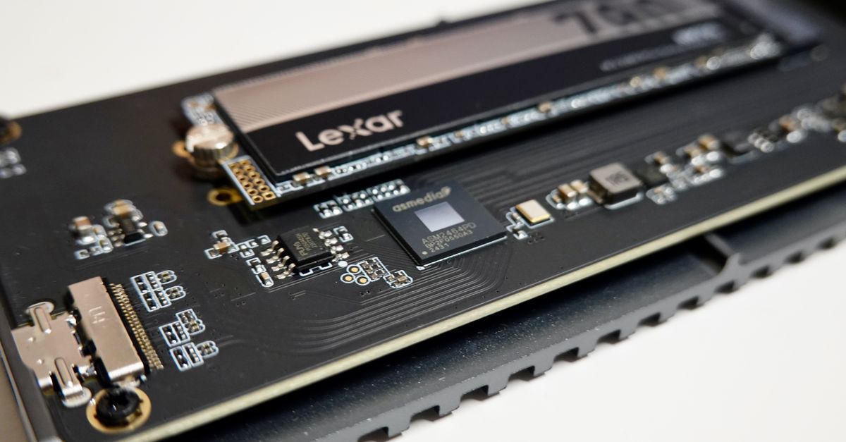 découvrez tout sur les ssd : performance, capacité, types et conseils pour choisir le disque ssd adapté à vos besoins informatiques.