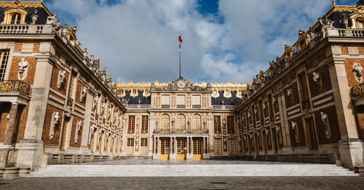 accédez au portail i-prof versailles pour consulter votre dossier professionnel, suivre votre carrière et effectuer vos démarches en ligne.